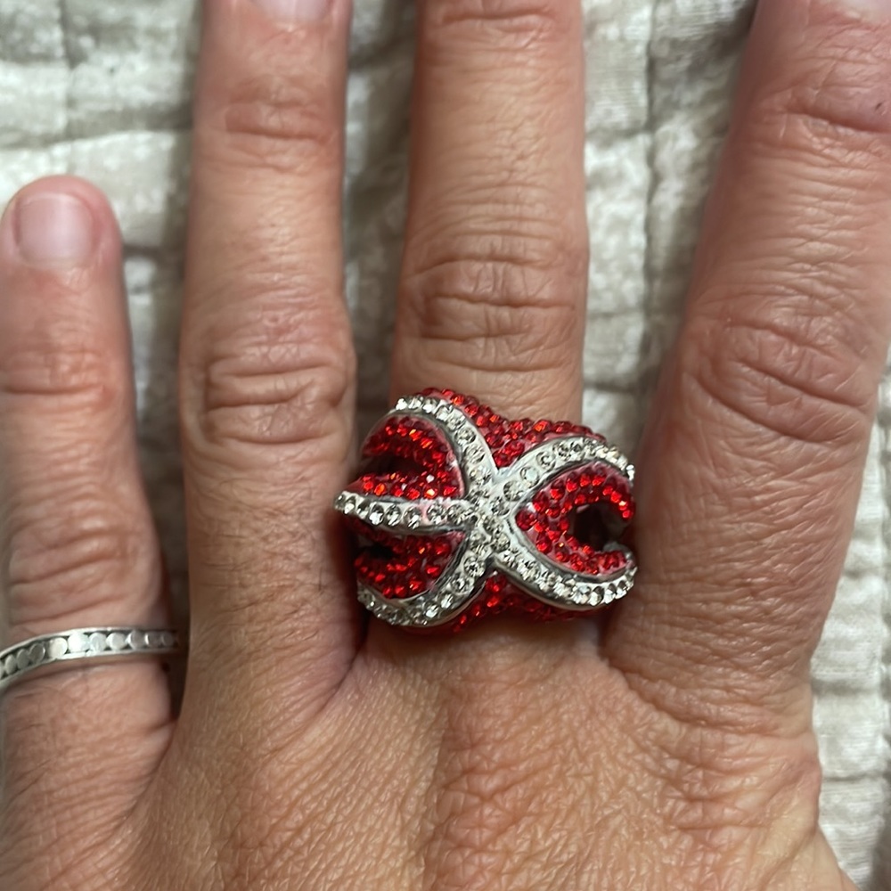 NWT crystals starfish ring